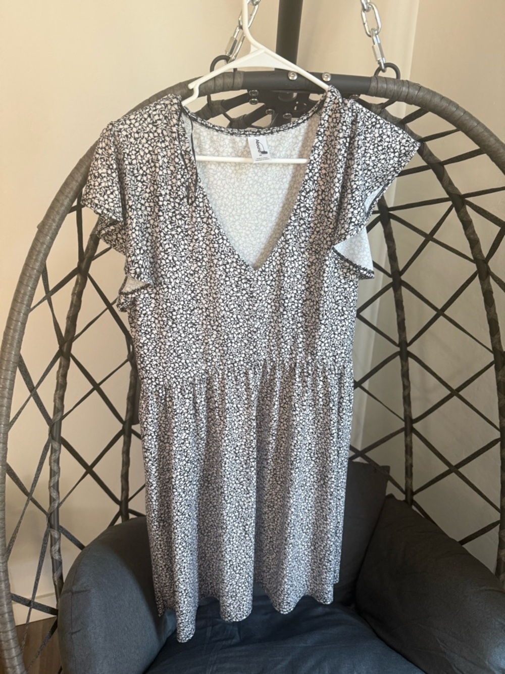 Abound Black and White V-Neck Flutter Sleeve Mini Dress